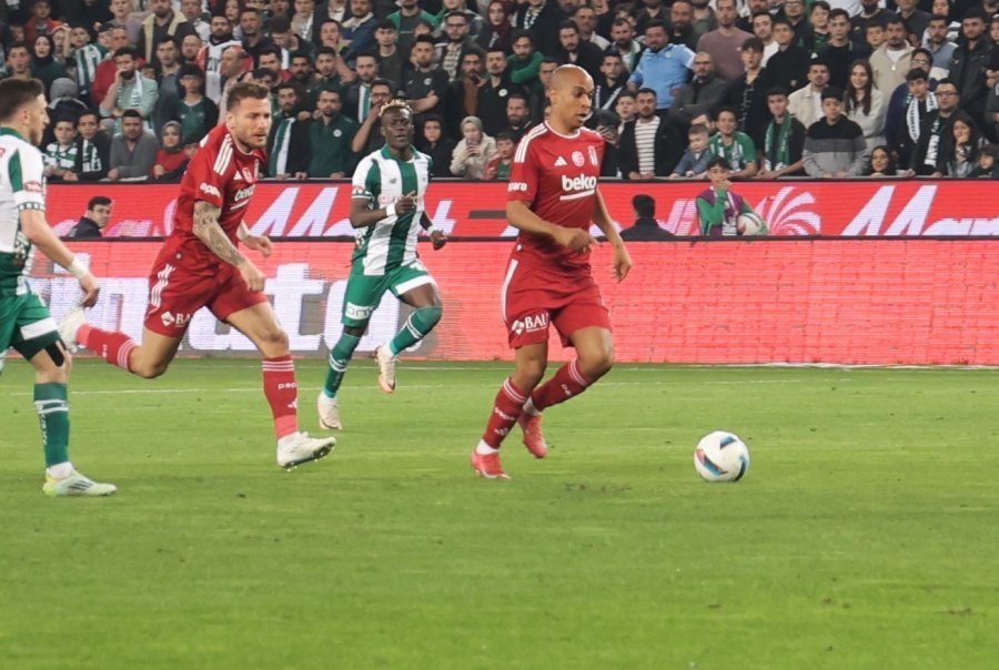 Trendyol Süper Lig: Konyaspor: 0 - Beşiktaş: 0 (maç Devam Ediyor)