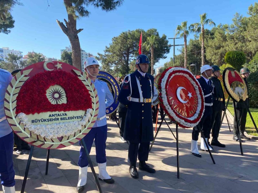 Antalya’da 18 Mart Şehitleri Anma Günü Ve Çanakkale Deniz Zaferi’nin 110. Yıl Dönümü