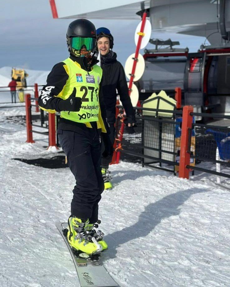 Eskişehirli Sporculardan Snowboard Şampiyonasında Büyük Başarı