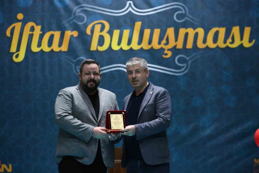 Kocasinan Belediyesi Ramazan’da 40 Engelli Vatandaşın Yüzünü Güldürdü