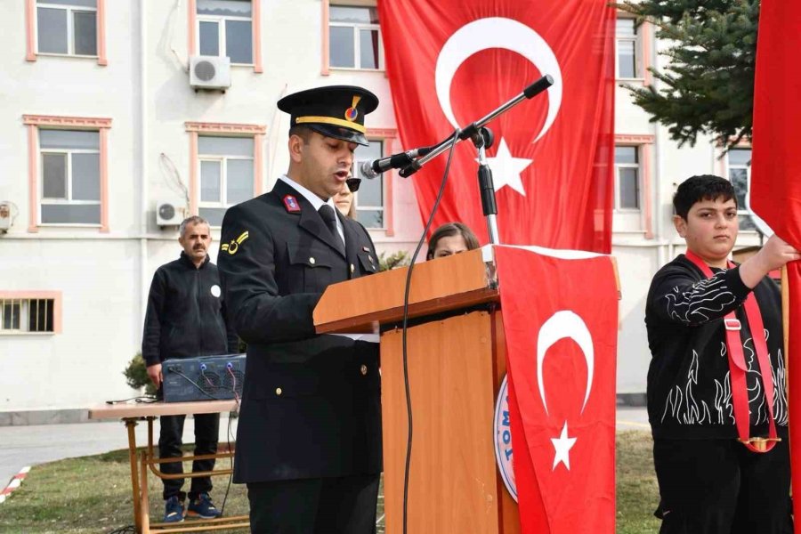 Tomarza’da 18 Mart Çanakkale Zaferi Ve Şehitleri Anma Günü Programı Düzenlendi