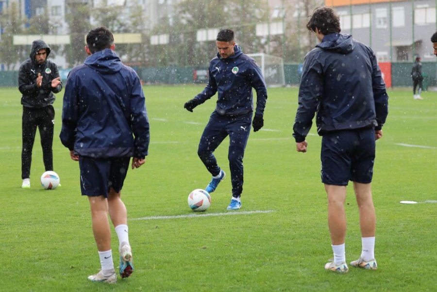 Alanyaspor, Antalyaspor Hazırlıklarına Başladı