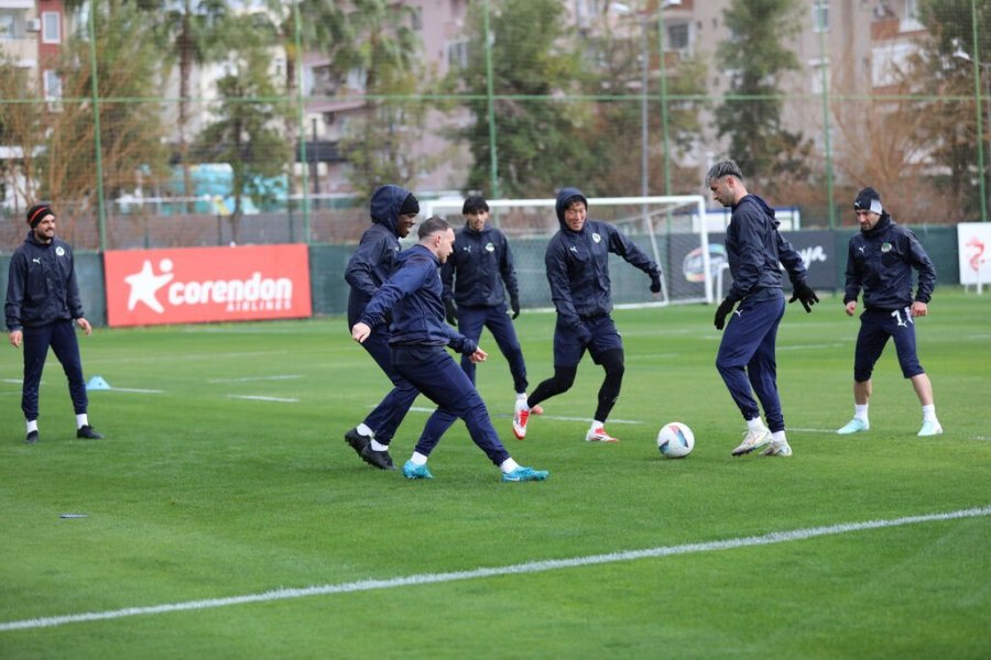 Alanyaspor, Antalyaspor Hazırlıklarına Başladı