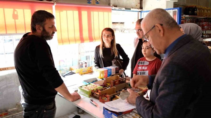 Öğrenciler ’zimem’ Geleneğini Sürdürdü, 102 Bin Tl’lik Borçları Kapattı