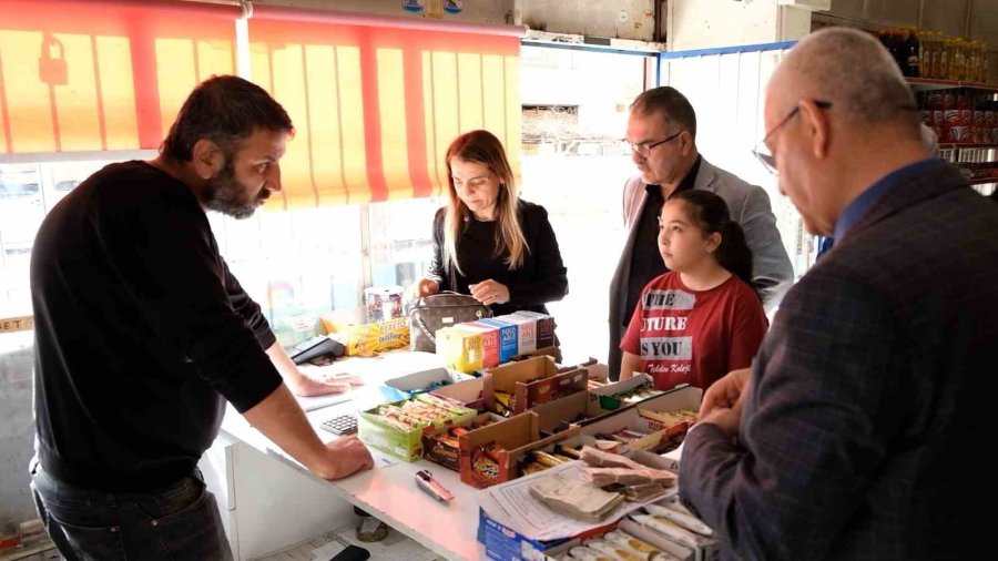 Öğrenciler ’zimem’ Geleneğini Sürdürdü, 102 Bin Tl’lik Borçları Kapattı